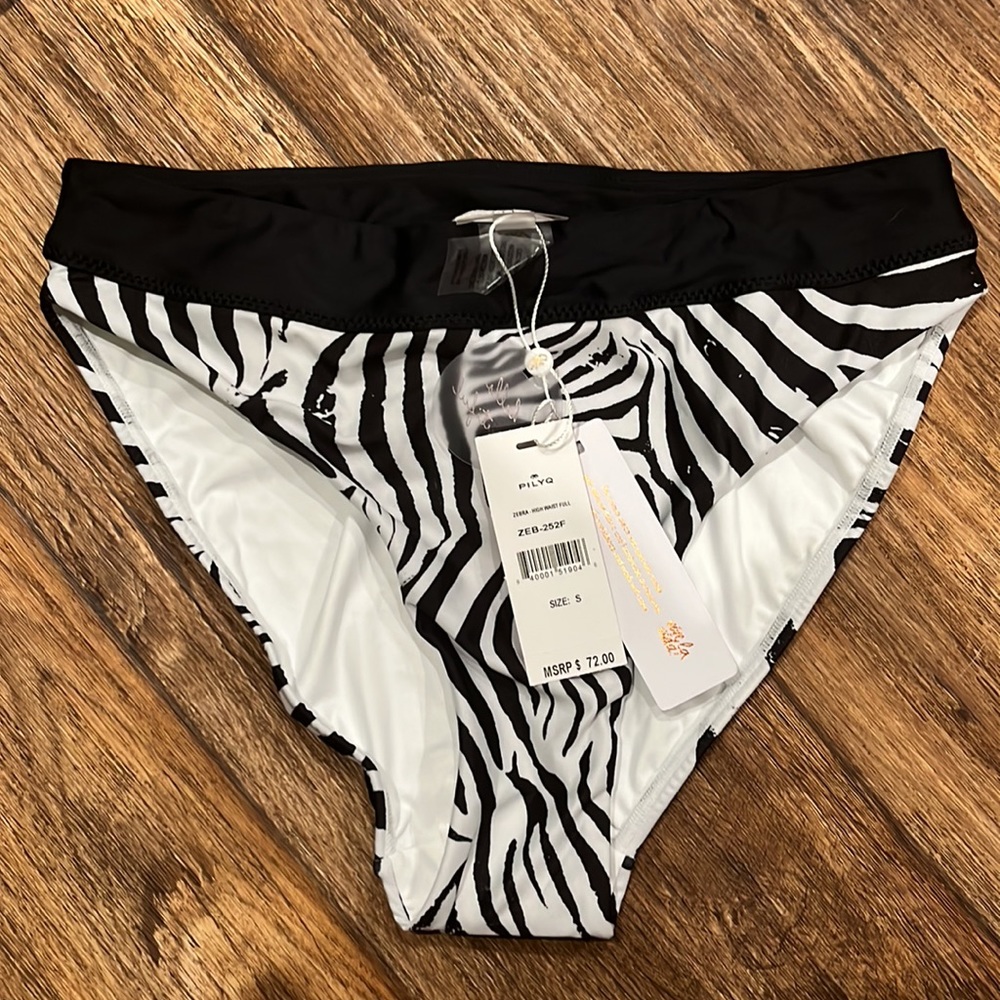 FINAL PRICE NWT Pilyq Zebra High Waisted Bikini Bottoms Full Coverage Size Small